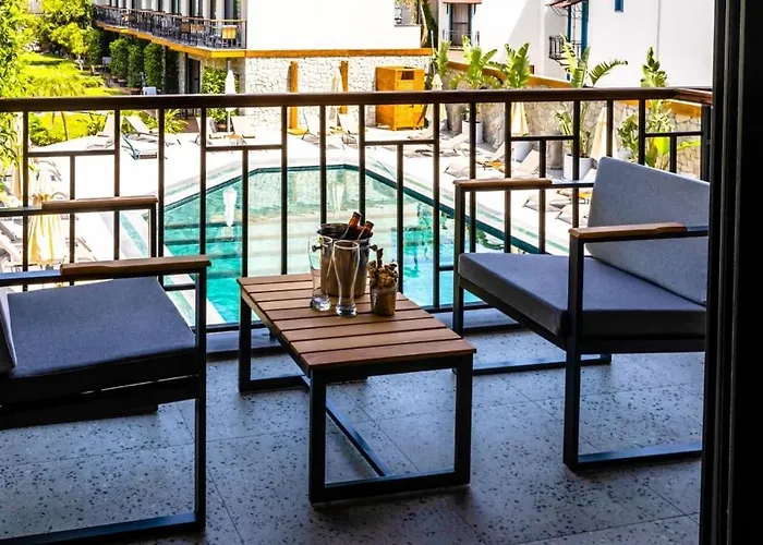 Khai Hotel 4*