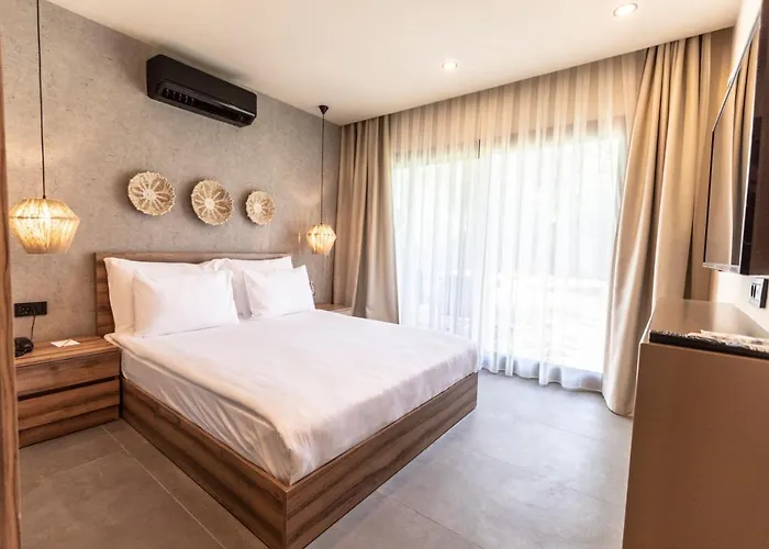 Hotel Khai 4*