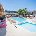 Hotel Khai 4*